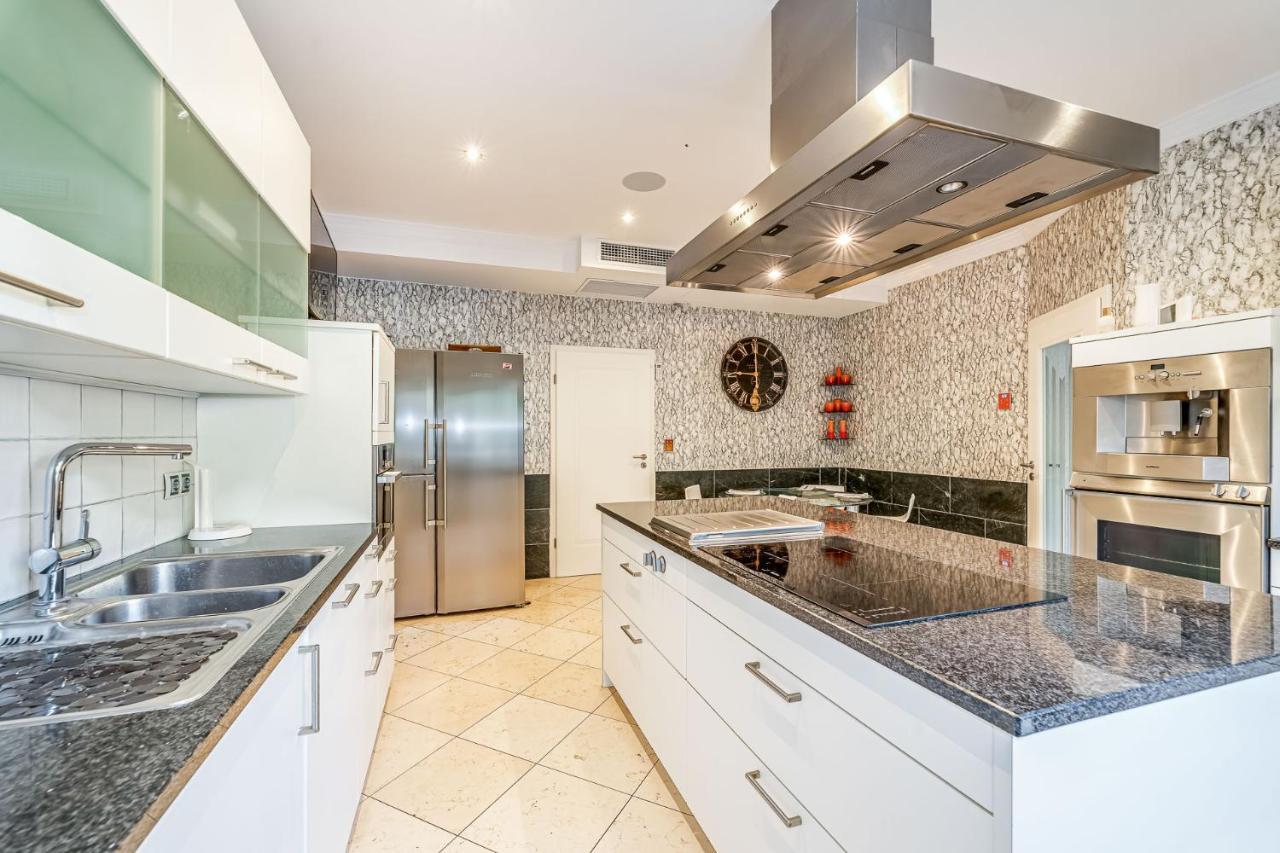 Villa Svim, Walking Distance To The Beach! Marbella Esterno foto