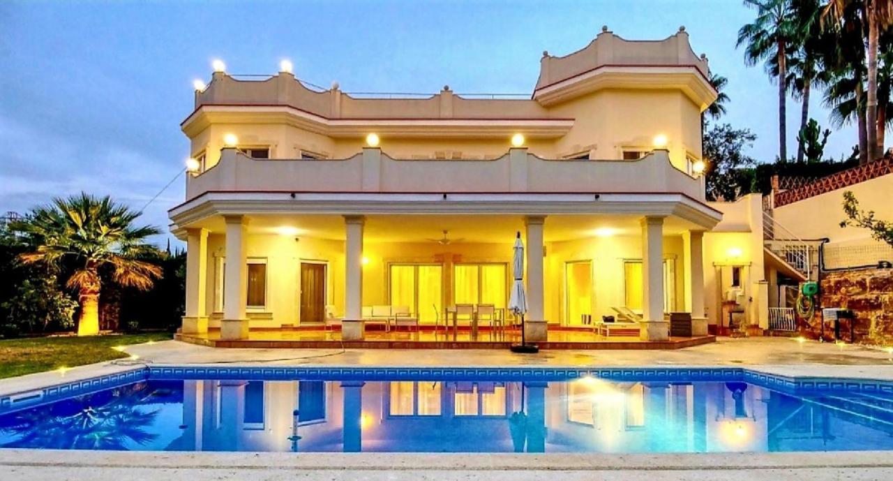Villa Svim, Walking Distance To The Beach! Marbella Esterno foto