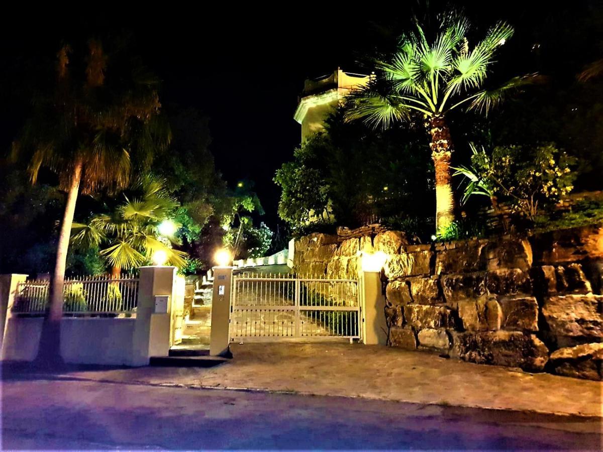 Villa Svim, Walking Distance To The Beach! Marbella Esterno foto