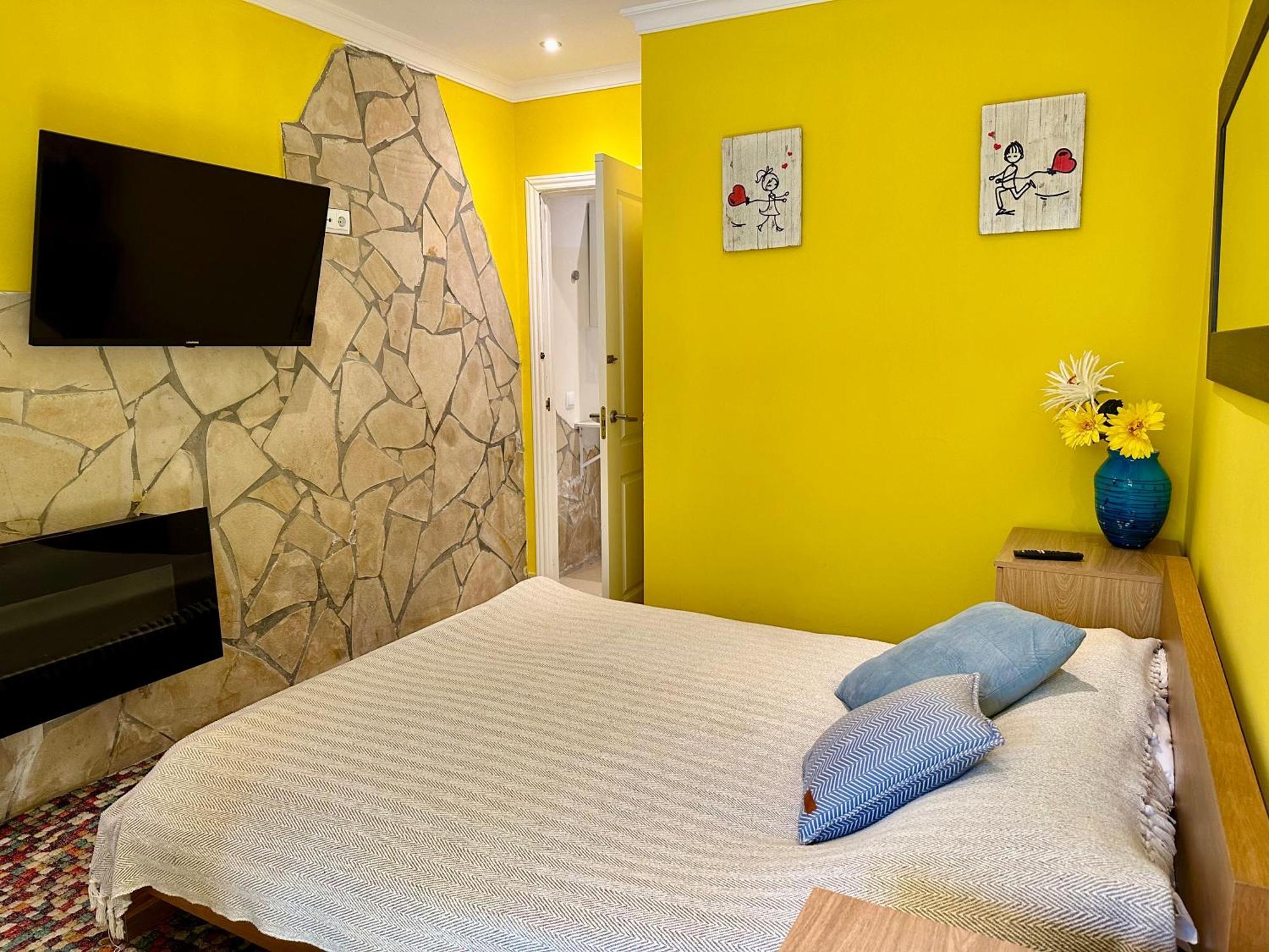 Villa Svim, Walking Distance To The Beach! Marbella Esterno foto