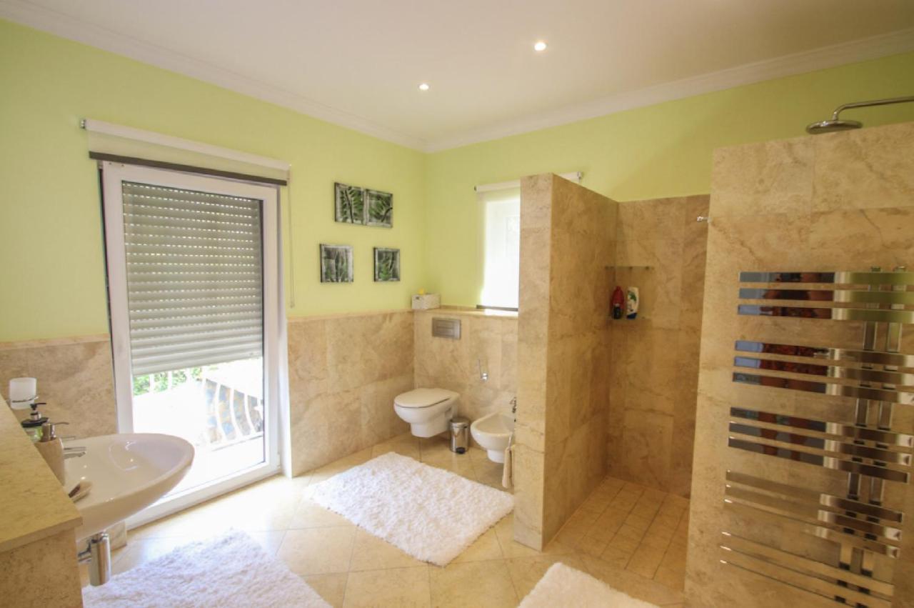 Villa Svim, Walking Distance To The Beach! Marbella Esterno foto